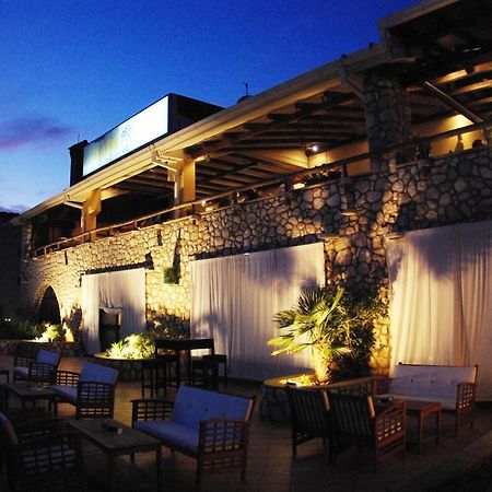 Hotel Zlatni Lav Martinšćica Dış mekan fotoğraf