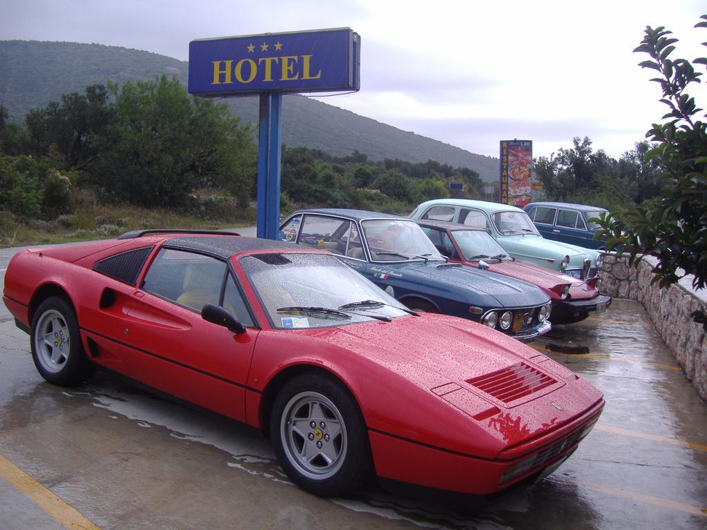 Hotel Zlatni Lav Martinšćica Dış mekan fotoğraf